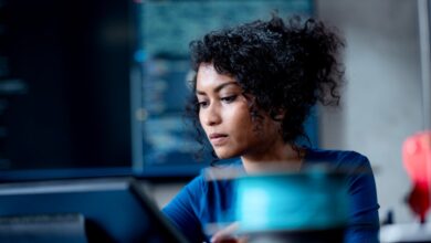 AI poses bigger threat in jobs with more women, study finds