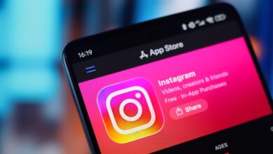 Instagram to alert parents when teens search for info on suicide or self-harm