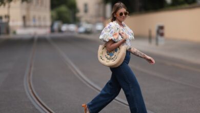 17 Floral Spring Tops That Look Boutique-Worthy — All Under 