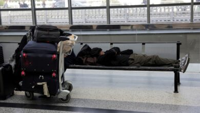 Charter flights set to return stranded Americans as travelers scramble amid Iran war, State Dept. says