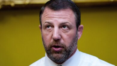 MAGA Senator’s Awkward ‘War’ Claim Unravels Within Seconds