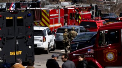 Suspect dead after ramming truck into Temple Israel synagogue in Michigan: Sheriff