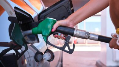 Brent crude touches 5 a barrel, while U.S. stocks resume a losing streak