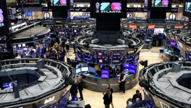 Stocks pare early losses as Trump says U.S. will offer insurance for ships in the Persian Gulf