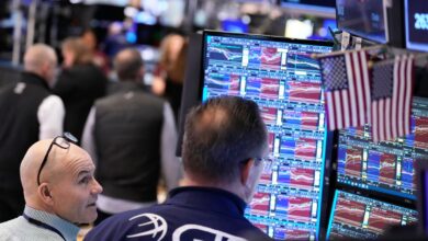 Dow closes up 1,000 points as Trump signals possible off-ramp from Iran war