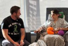 A 13-year-old’s kidney was failing, then a stranger stepped in: “I don’t think there was a dry eye in the room”