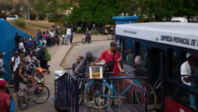 An underwater bus in Havana becomes the ride that matters during Cuba’s fuel crisis