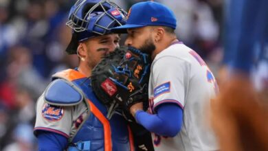 Devin Williams logs first blown save of season to continue rough Mets start