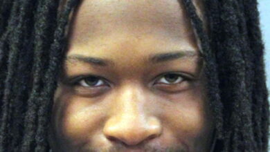 Gunman carjacked victim during auto test drive, then crashed in front of passing patrol car: CPD