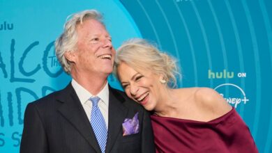 Jane Kaczmarek on Marrying Her Childhood Love 50 Years Later