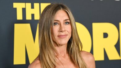 Jennifer Aniston’s Sleeveless Spring Sweater Style Is at Walmart