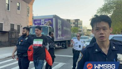 Maniac in Iranian flag T-shirt pummels three Jewish men in NYC: sources