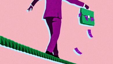 Private Equity, Crypto and Alts Coming to 401(k)s Amid Risks