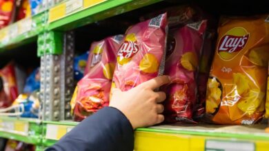 PepsiCo says lower snack prices are bringing customers back to brand