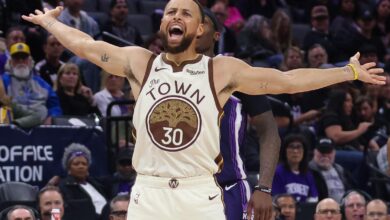 Stephen Curry hopes to lead a surprise Warriors playoff run now that he’s healthy after knee injury