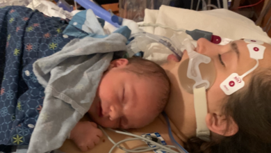 The scary symptom that a mom’s labor was about to become a fight to survive: “I think I’m about to die”