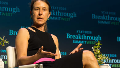 23andMe offers to connect users’ DNA data with medical records 23andMe offers to connect users’ DNA data with medical records