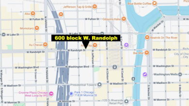 Armed robber shoots 2 women in the West Loop