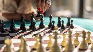 Challenging your mind can help maintain brain health. Here are steps the Alzheimer’s Association recommends.