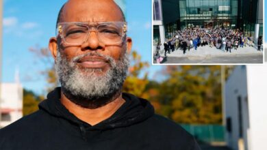 Chicago pastor Corey B. Brooks gathers hundreds of men to declare violence-free zone on South Side