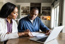 The Difference Between a High-Yield Savings Account and a CD