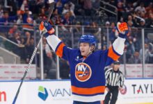 Islanders’ Matthew Schaefer named finalist for Calder Trophy