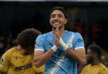 Manchester City keeps the pressure on Arsenal with 3-0 win against Crystal Palace