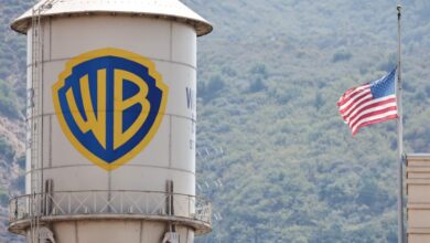 Senate Democrats Implore FCC Chair to Conduct ‘Rigorous’ Review of Paramount-Warner Bros. Merger Foreign Investors Senate Democrats Implore FCC Chair to Conduct ‘Rigorous’ Review of Paramount-Warner Bros. Merger Foreign Investors