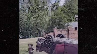 Toddler Escapes Mom’s Rollover Car Crash In High-Speed Chase, on Video Toddler Escapes Mom’s Rollover Car Crash In High-Speed Chase, on Video