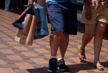Americans are spending money despite prolonged inflation concerns, new data shows