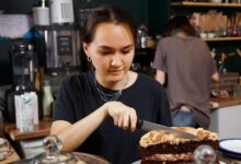 How young adults can maximize their summer job
