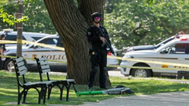 Secret Service officers exchange gunfire with armed suspect near White House, juvenile bystander injured: USSS