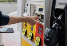 Oil prices hit wartime peak, pushing U.S. gas costs to highest since level July 2022