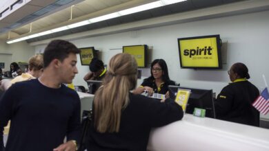 What would a Spirit Airlines shutdown mean for travelers?