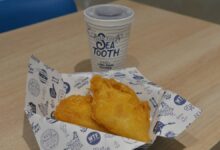 After closing 1,000 restaurants, seafood chain sees clear sailing