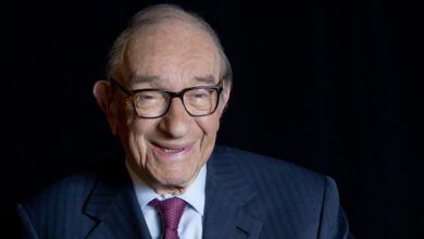 Alan Greenspan, former chairman of the Fed, dies at age 100