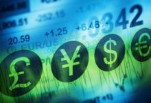 Dollar Little Changed as Markets Assess Odds for US-Iran Peace Deal