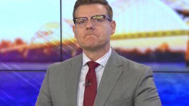 Iowa TV anchor gets choked up as he quits job and journalism — and slams his station Iowa TV anchor gets choked up as he quits job and journalism — and slams his station