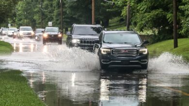 Flash flooding kills 4 in Kentucky, 1 in Tennessee, prompts numerous water rescues