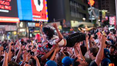 Knicks Fans Go Wild in NYC Streets After Historic Comeback Win Over Spurs Knicks Fans Go Wild in NYC Streets After Historic Comeback Win Over Spurs