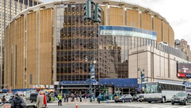 Man Plummets To His Death During Goose Concert At Madison Square Garden Man Plummets To His Death During Goose Concert At Madison Square Garden
