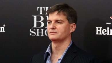 Michael Burry says he’s tempted to bet against SpaceX, but passes on expensive options Michael Burry says he’s tempted to bet against SpaceX, but passes on expensive options