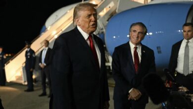 Oil falls as Trump tries to convince market an Iran deal is close Oil falls as Trump tries to convince market an Iran deal is close