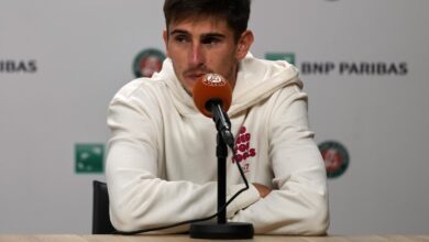 Sick and sleepless Arnaldi pulls out of French Open semifinal after night of vomiting