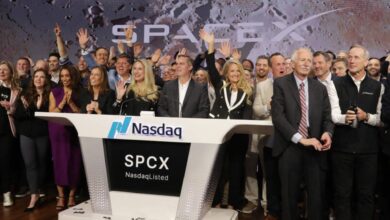 The average SpaceX buyer post-IPO is almost under water after two-day slide The average SpaceX buyer post-IPO is almost under water after two-day slide
