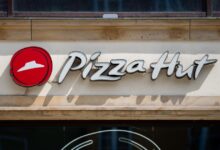 Yum! Brands sells struggling Pizza Hut in .7 billion deal
