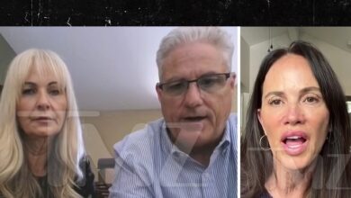 California Homeowners Rip HOA For Demanding They Take Their American Flags Down California Homeowners Rip HOA For Demanding They Take Their American Flags Down