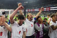 England holds off Mexico to reach quarterfinals in World Cup thriller