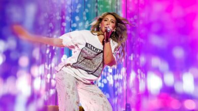 Hilary Duff Reacts to Shady Comment About Tour Outfits