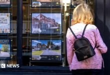 Homes harder to sell as high mortgage rates frustrate buyers
